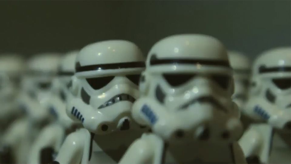 Star Wars: Il Risveglio della Forza, il teaser trailer Lego