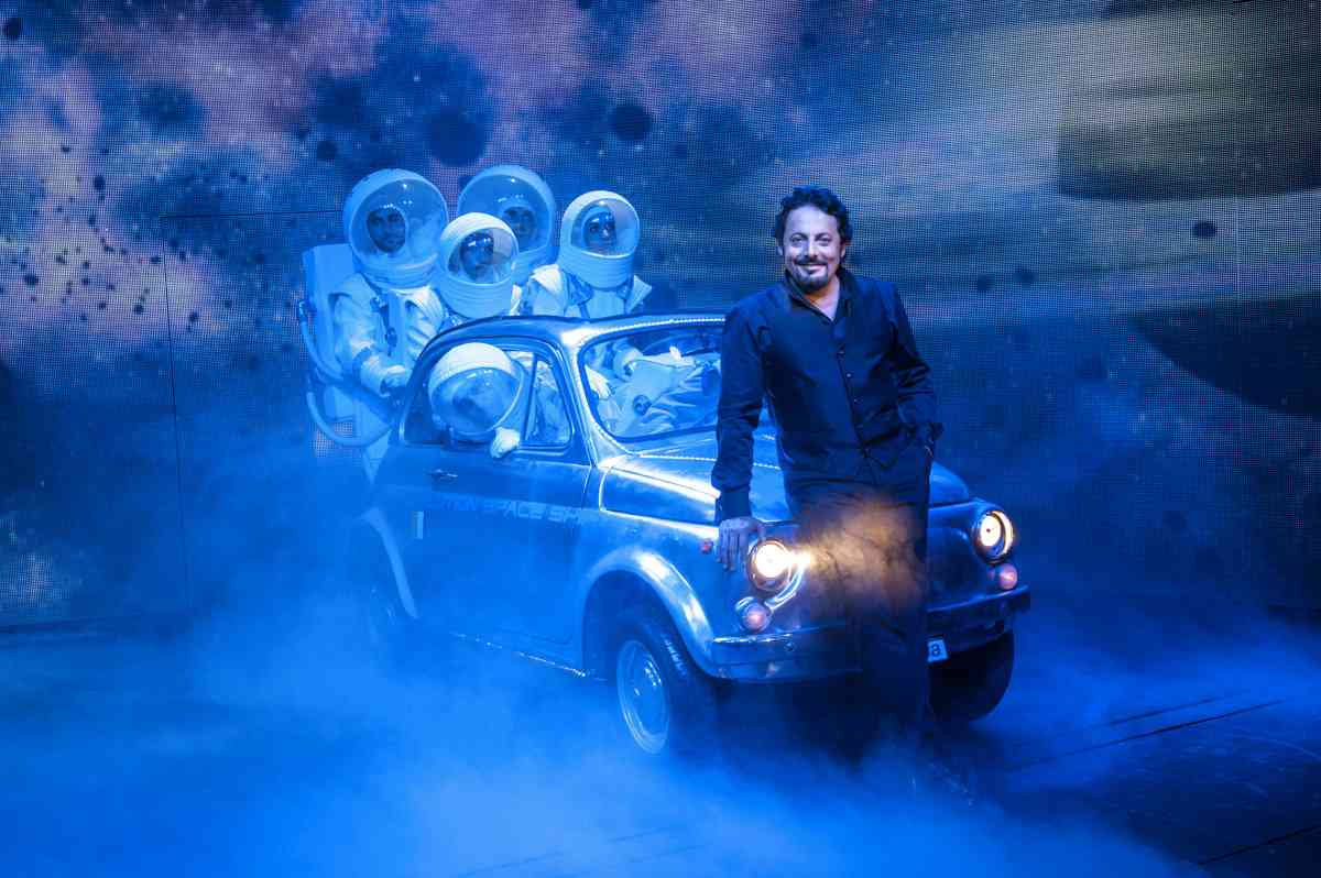 Evolushow, il nuovo show di Enrico Brignano al Sistina dal 27 Gennaio