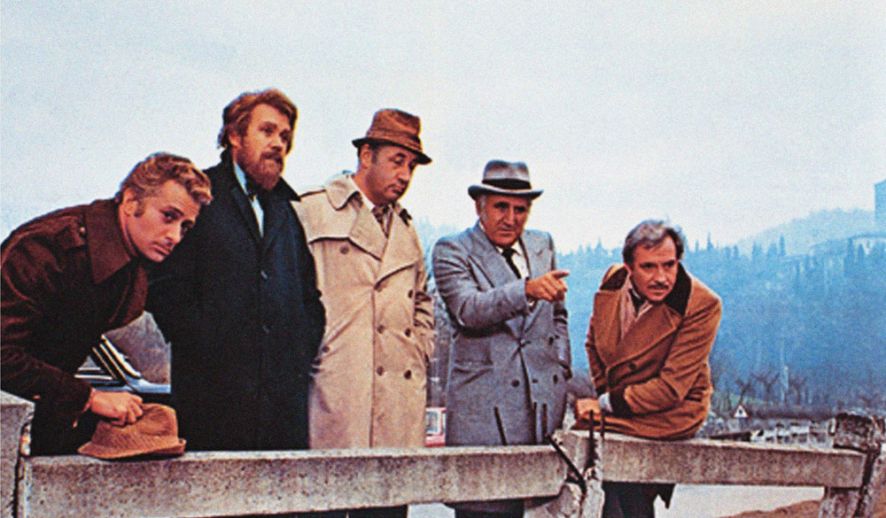 Amici Miei torna al cinema: l’Italia di Monicelli che piange con il sorriso