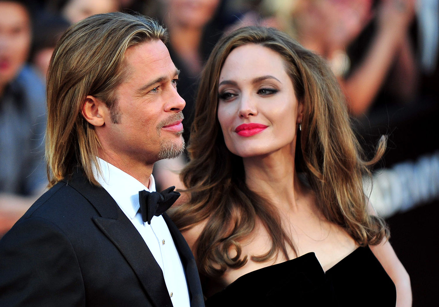 Angelina Jolie potrebbe perdere la custodia dei sei figli