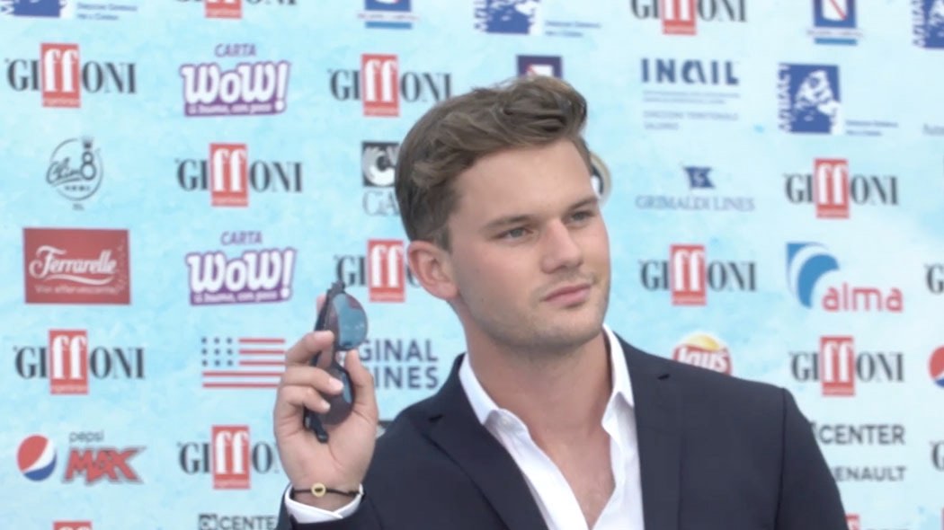 Jeremy Irvine al Giffoni 2018: “Steven Spielberg è stato come un padre!”