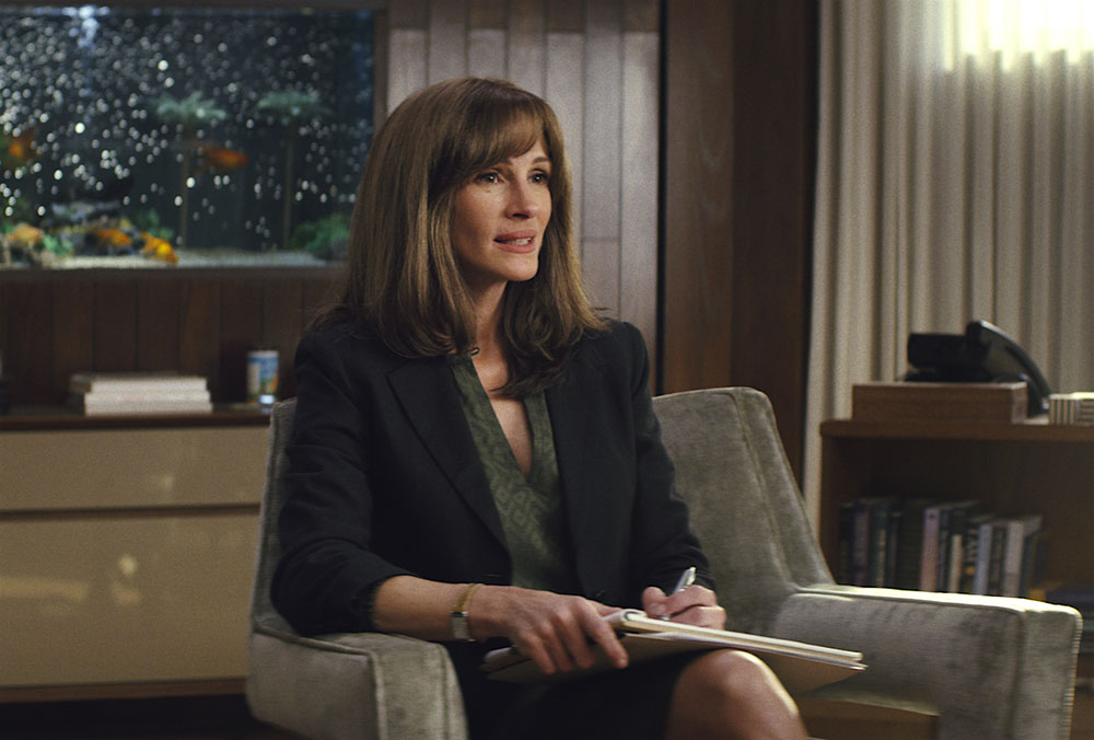 Homecoming, la prima clip della serie tv Amazon con Julia Roberts