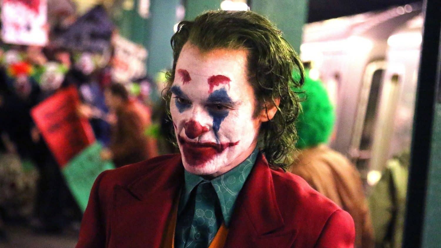 Joker: rilasciato il teaser trailer del film con Joaquin Phoenix