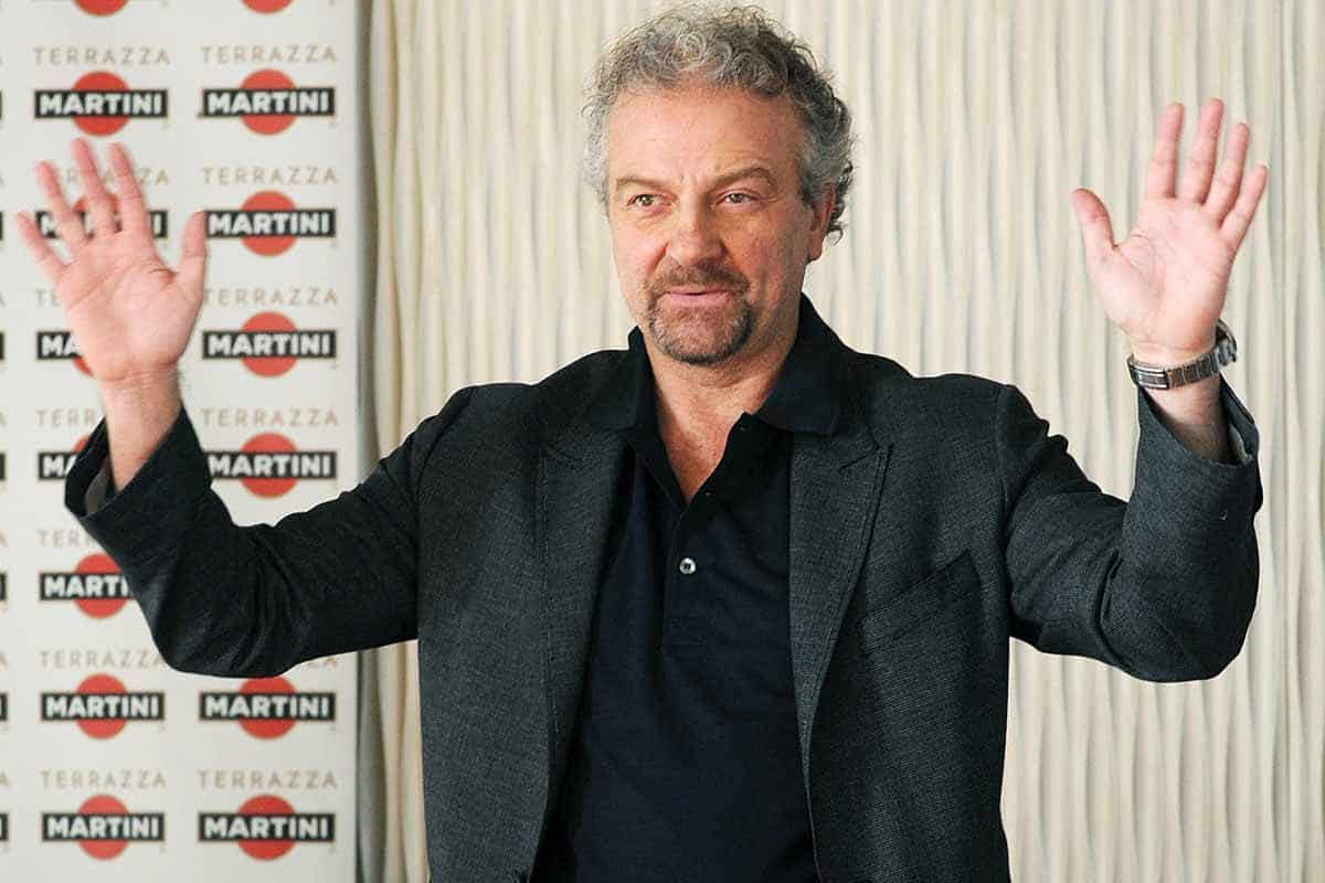 Giovanni Veronesi e l’emozionante monologo dedicato all’amico Francesco Nuti