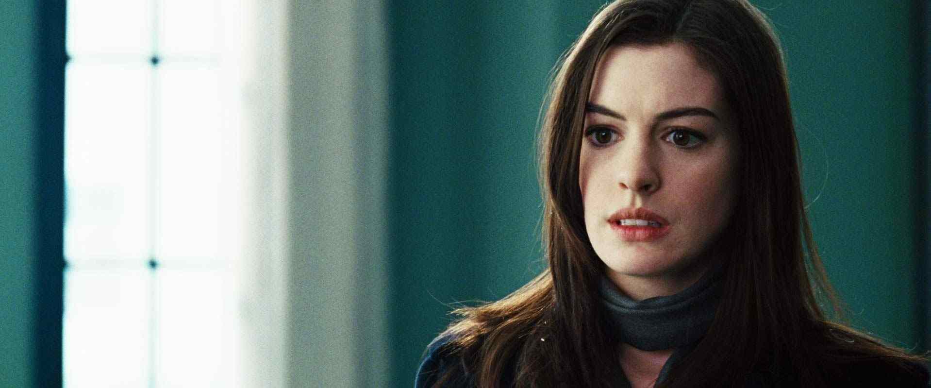 Anne Hathaway | Biografia di una donna piena di magia