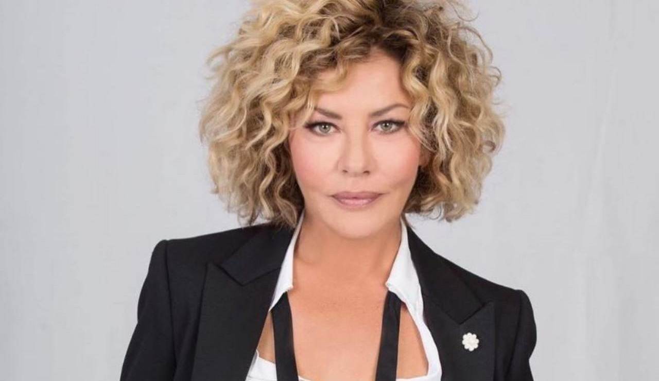 Eva Grimaldi: “Mi ha salvato la vita!” | Un passato oscuro da dimenticare