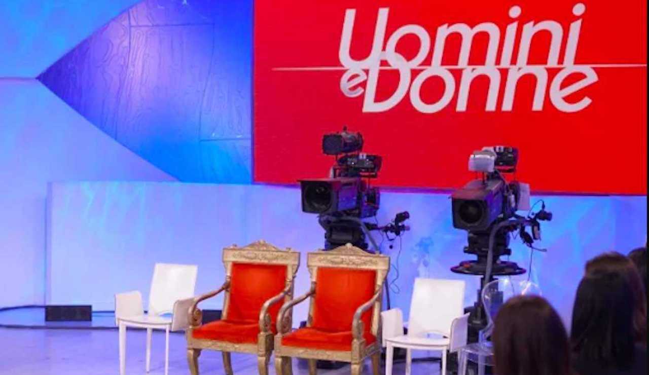 “Sto malissimo”: guardia medica per l’ex tronista di Uomini e Donne | Lamenti di dolore