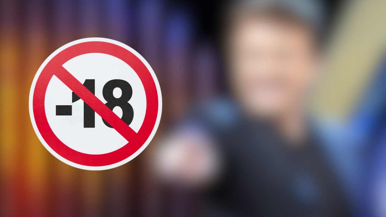 “Lo stimolo da dietro è meraviglioso”: il famoso cantante fa coming out | Rivelazioni audaci