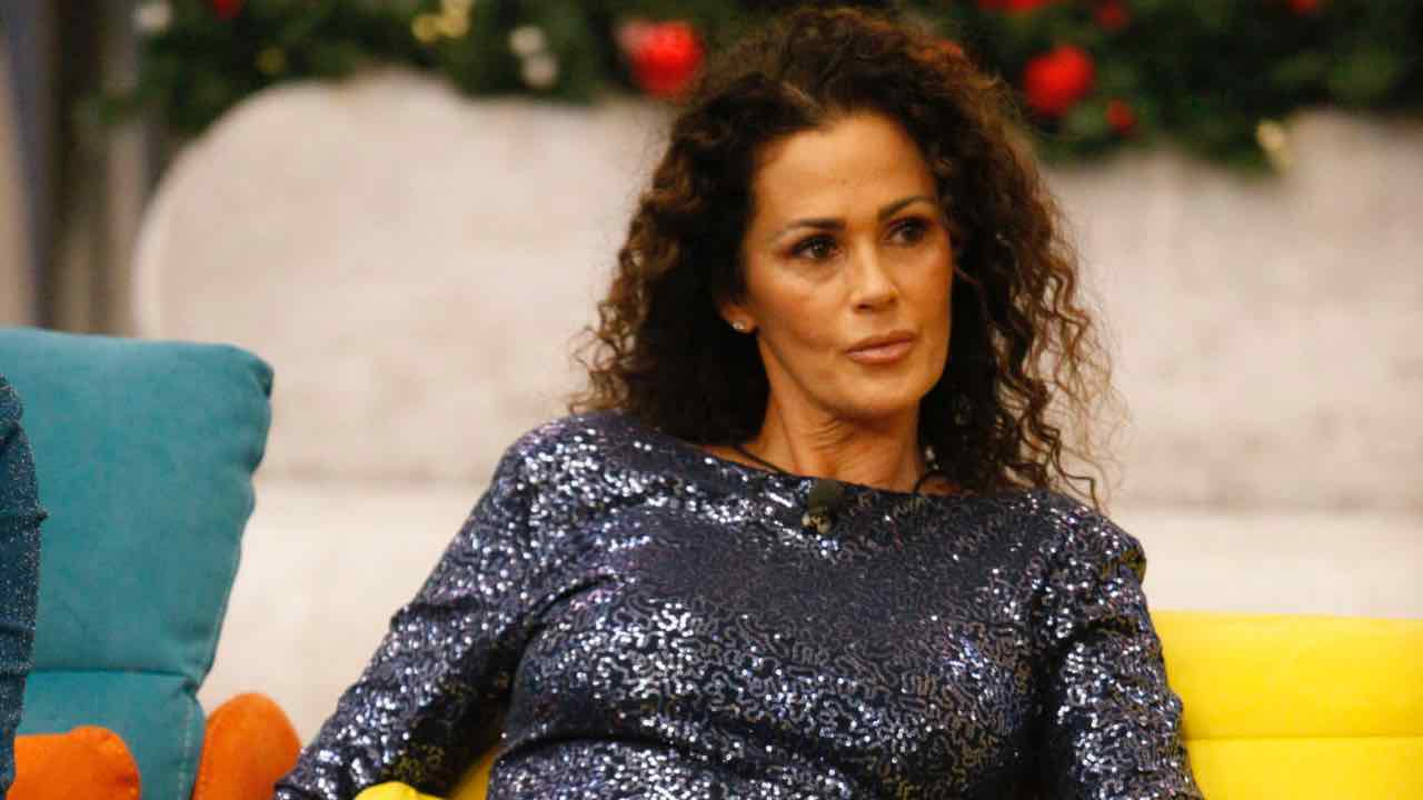 Samantha De Grenet durissima: “Bisognerebbe vergognarsi” | Il messaggio che ha fatto indignare tutti