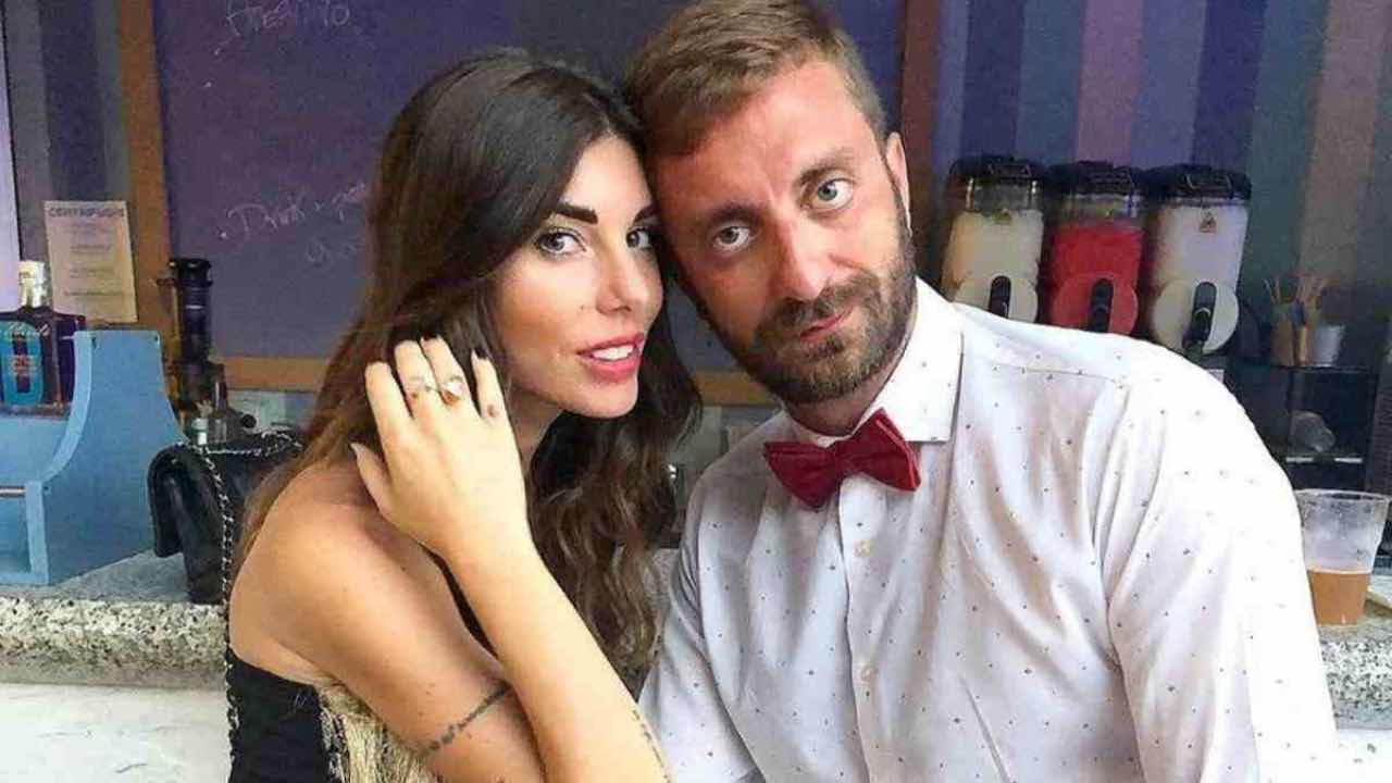 Bianca Atzei, la proposta di matrimonio di Stefano Corti | Cosa si è inventato