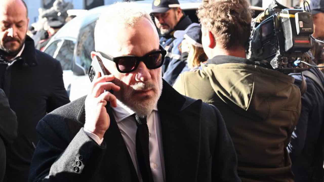Gianluca Vacchi disperato, un grave lutto lo ha colpito | L’amico di una vita se ne è andato