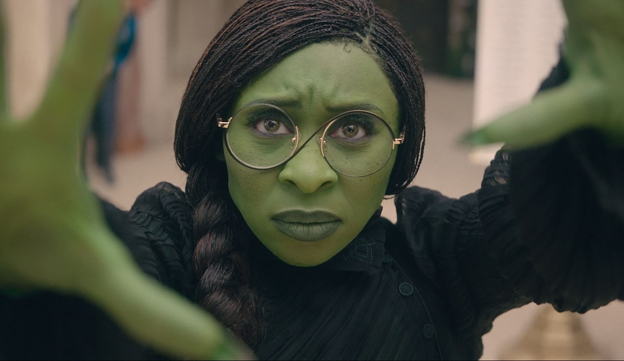 Wicked, la recensione: il mondo di Oz tra musica e lacune narrative