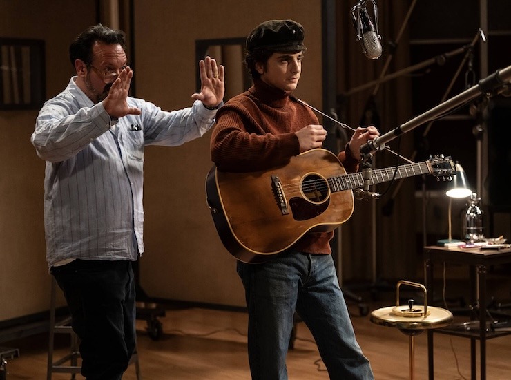 James Mangold e Timothée Chalamet sul set di A Complete Unknown