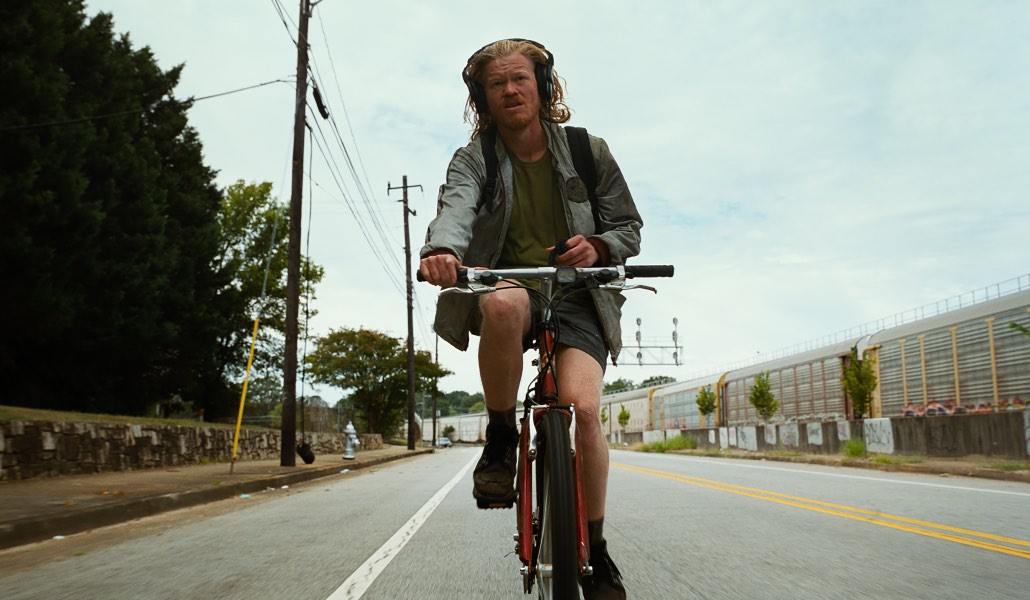 Bugonia, la fantascienza secondo Lanthimos: recensione sincera