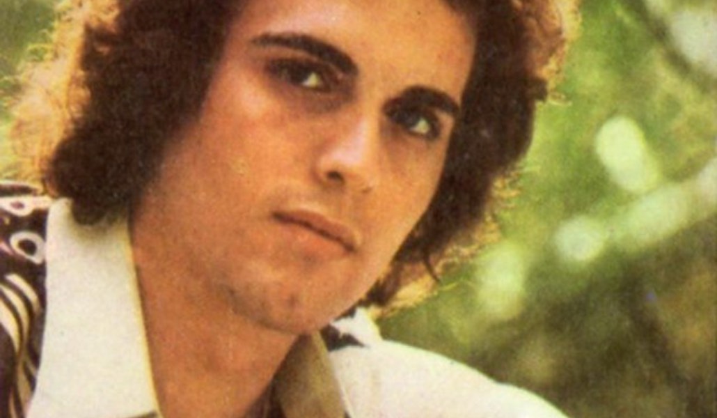 Addio a Christian: il celebre cantante degli anni ’80 muore a 82 anni, ecco cosa è successo