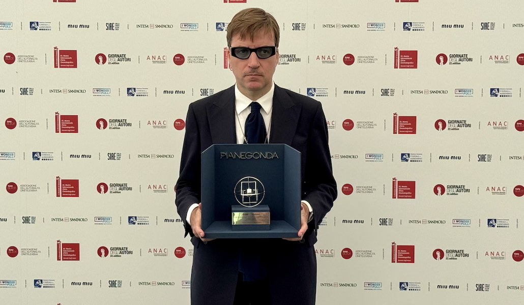 Albert Serra premiato al festival di Venezia: «Faccio cinema per prendere in giro il mondo»