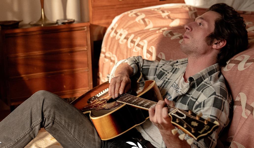 Springsteen come non l’avete mai visto: il film con Jeremy Allen White rompe tutte le regole del biopic