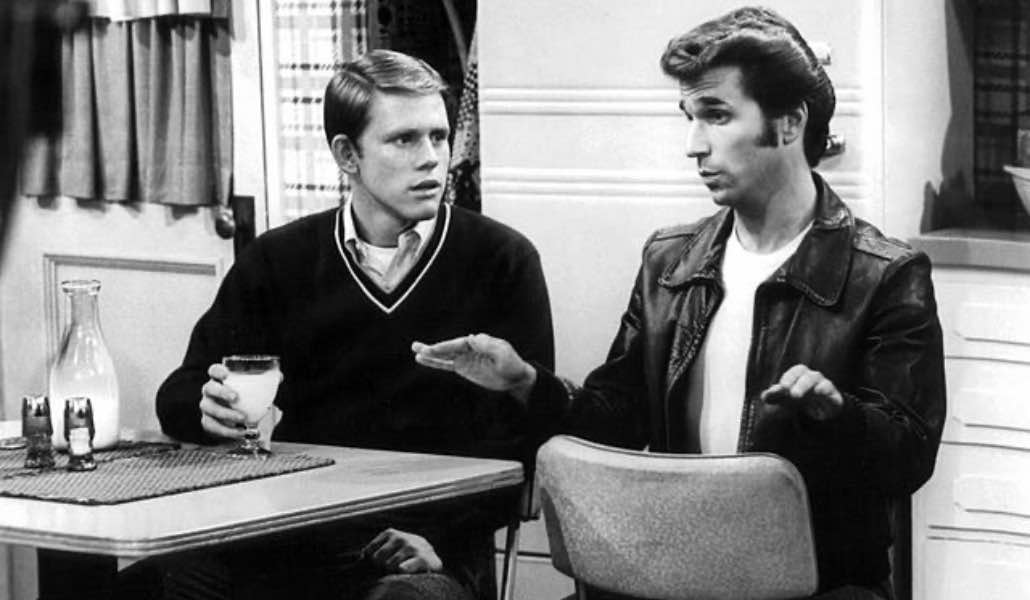 Henry Winkler compie 80 anni: dalla leggenda di Happy Days alla lotta con la dislessia