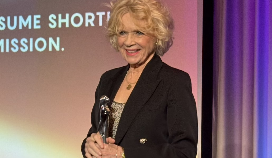 EFA 2026: Liv Ullmann ironizza sul Nobel a Trump durante la cerimonia